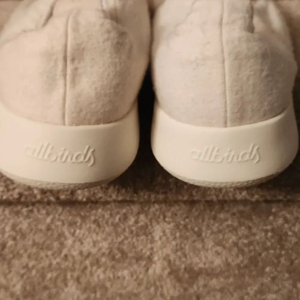 Allbirds 